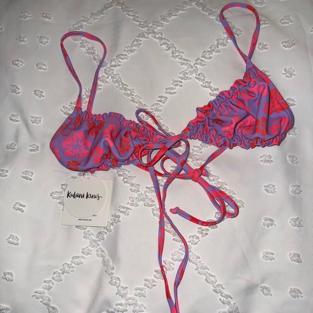 Kulani Kinis Cherry Berry Ruffled Bralette Bikini Top size M